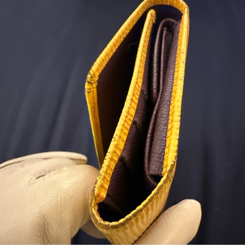 Louis Vuitton Vintage w/COA Vibrant Yellow Tresor Wallet w/ purple lining AS IS - Picture 3 of 9